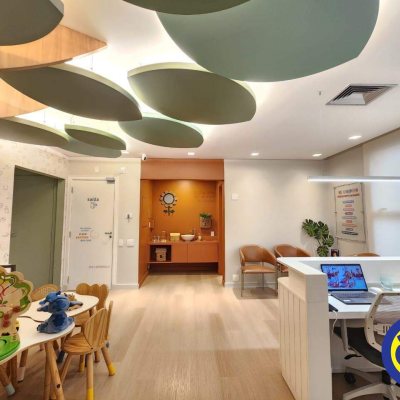 Salas/Conjuntos com 116m², 2 garagens, no bairro Centro em Florianópolis