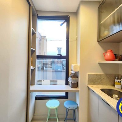 Salas/Conjuntos com 116m², 2 garagens, no bairro Centro em Florianópolis