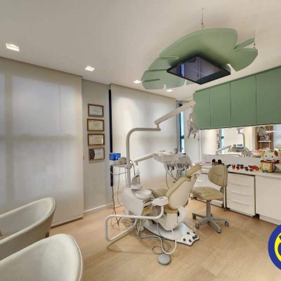 Salas/Conjuntos com 116m², 2 garagens, no bairro Centro em Florianópolis