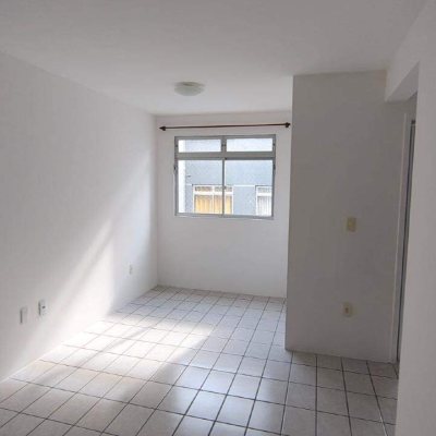Apartamento com 52m², 2 quartos, no bairro Ipiranga em São José