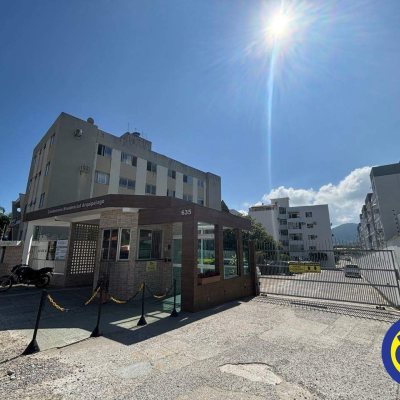 Apartamento com 61m², 2 quartos, no bairro Trindade em Florianópolis