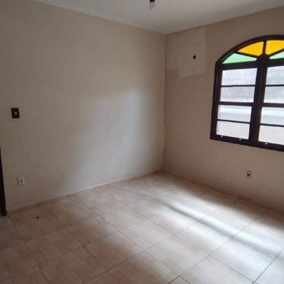 Casa com 263m², 4 quartos, 6 garagens, no bairro Ipiranga em São José
