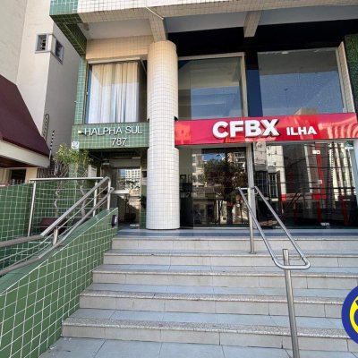 Sala com 39m², no bairro Centro em Florianópolis