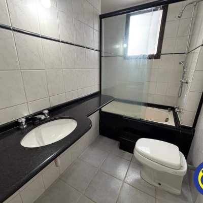 Apartamento com 120m², 3 quartos, 1 suíte, 1 garagem, no bairro Agronômica em Florianópolis