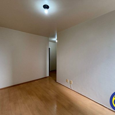 Apartamento com 120m², 3 quartos, 1 suíte, 1 garagem, no bairro Agronômica em Florianópolis