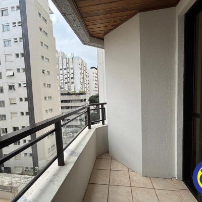 Apartamento com 120m², 3 quartos, 1 suíte, 1 garagem, no bairro Agronômica em Florianópolis