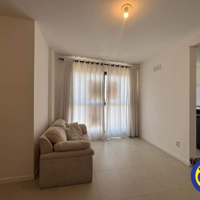 Apartamento com 32m², 1 quarto, 1 garagem, no bairro Trindade em Florianópolis