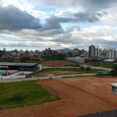 Apartamento com 118m², 2 quartos, 1 suíte, 2 garagens, no bairro Pagani em Palhoça