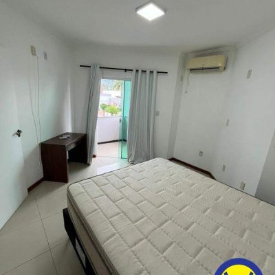 Casa com 250m², 3 quartos, 1 suíte, 2 garagens, no bairro Pedra Branca em Palhoça