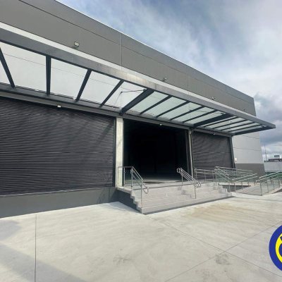 Loja com 3677m², no bairro Pedra Branca em Palhoça