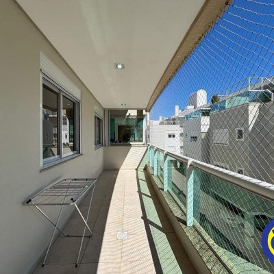 Apartamento com 120m², 3 quartos, 1 suíte, 2 garagens, no bairro Ingleses do Rio Vermelho em Florianópolis