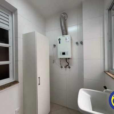 Apartamento com 120m², 3 quartos, 1 suíte, 2 garagens, no bairro Ingleses do Rio Vermelho em Florianópolis