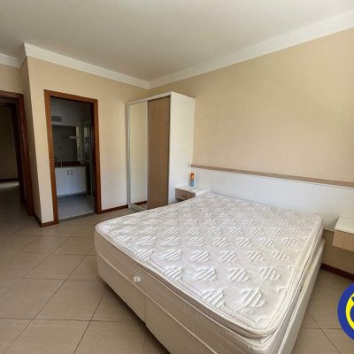 Apartamento com 120m², 3 quartos, 1 suíte, 2 garagens, no bairro Ingleses do Rio Vermelho em Florianópolis