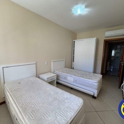 Apartamento com 120m², 3 quartos, 1 suíte, 2 garagens, no bairro Ingleses do Rio Vermelho em Florianópolis