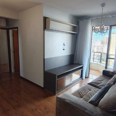Apartamento com 57m², 2 quartos, 1 garagem, no bairro Barreiros em São José