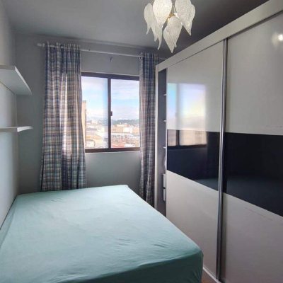 Apartamento com 57m², 2 quartos, 1 garagem, no bairro Barreiros em São José