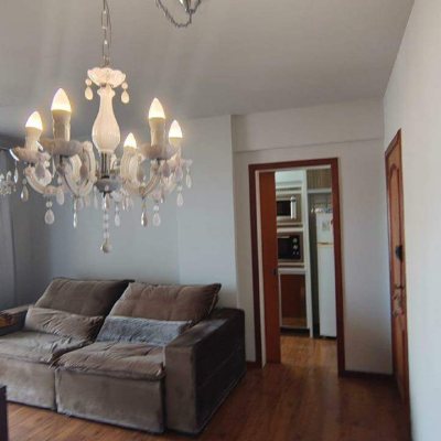 Apartamento com 57m², 2 quartos, 1 garagem, no bairro Barreiros em São José