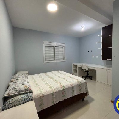 Casa com 152m², 3 quartos, 2 suítes, 2 garagens, no bairro Cachoeira do Bom Jesus em Florianópolis