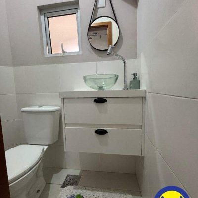 Casa com 152m², 3 quartos, 2 suítes, 2 garagens, no bairro Cachoeira do Bom Jesus em Florianópolis