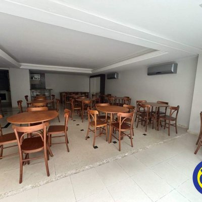 Apartamento com 258m², 3 quartos, 1 suíte, 1 garagem, no bairro Centro em Florianópolis