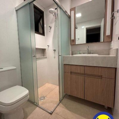 Apartamento com 258m², 3 quartos, 1 suíte, 1 garagem, no bairro Centro em Florianópolis