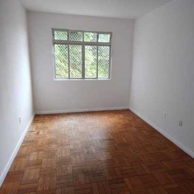 Apartamento com 40m², 1 quarto, 1 garagem, no bairro Coqueiros em Florianópolis