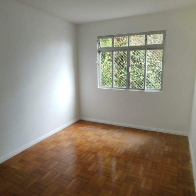 Apartamento com 40m², 1 quarto, 1 garagem, no bairro Coqueiros em Florianópolis