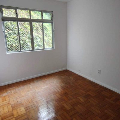 Apartamento com 40m², 1 quarto, 1 garagem, no bairro Coqueiros em Florianópolis