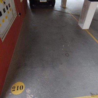 Apartamento com 40m², 1 quarto, 1 garagem, no bairro Coqueiros em Florianópolis