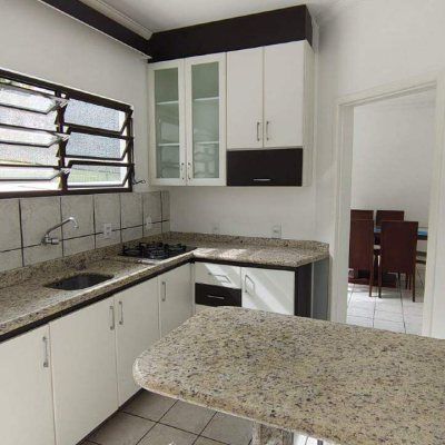 Casa com 220m², 4 quartos, 1 suíte, 3 garagens, no bairro Jardim Cidade de Florianópolis em São José