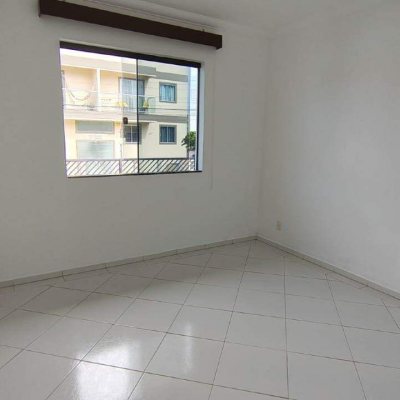 Casa com 220m², 4 quartos, 1 suíte, 3 garagens, no bairro Jardim Cidade de Florianópolis em São José