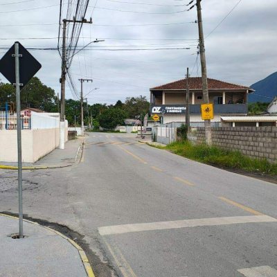 Apartamento com 48m², 2 quartos, no bairro Barra do Aririú em Palhoça