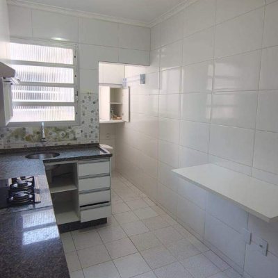 Apartamento com 55m², 2 quartos, 1 garagem, no bairro Kobrasol em São José