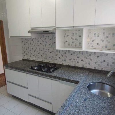 Apartamento com 55m², 2 quartos, 1 garagem, no bairro Kobrasol em São José