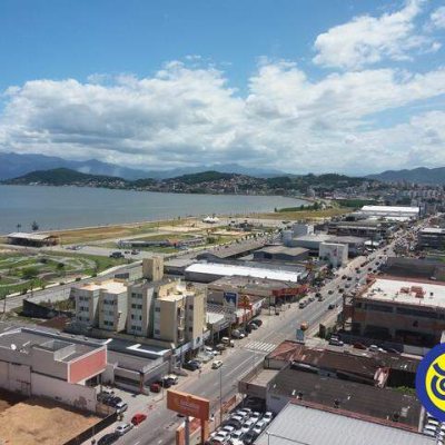 Salas/Conjuntos com 30m², 1 garagem, no bairro Campinas em São José