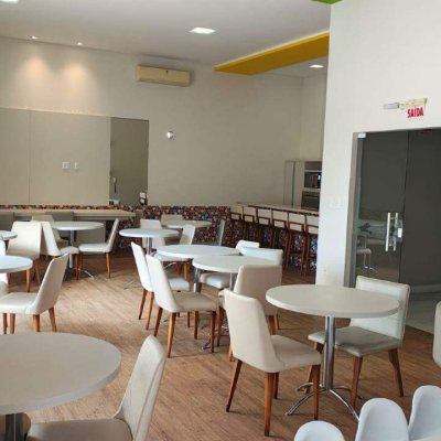 Apartamento com 82m², 3 quartos (sendo 1 suíte), 1 garagem, no bairro Barreiros em São José