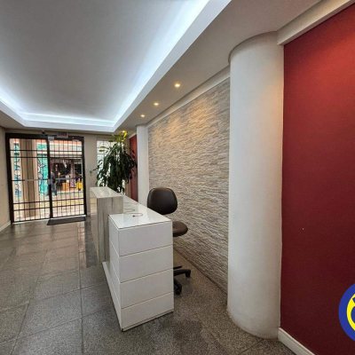 Apartamento com 106m², 3 quartos, 1 garagem, no bairro Centro em Florianópolis