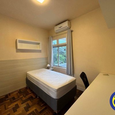 Apartamento com 106m², 3 quartos, 1 garagem, no bairro Centro em Florianópolis