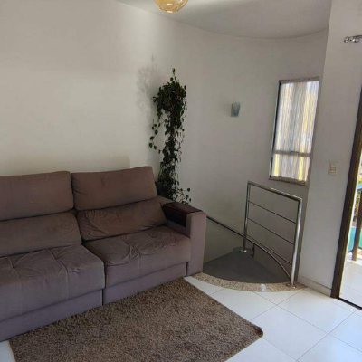 Casa com 160m², 3 quartos (sendo 1 suíte), 3 garagens, no bairro Bela Vista em São José
