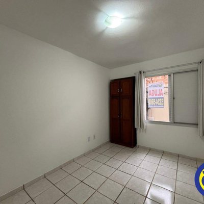 Apartamento com 64m², 2 quartos, 1 garagem, no bairro Carvoeira em Florianópolis