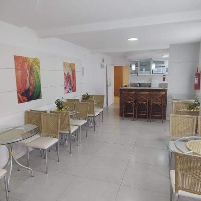 Apartamento com 66m², 2 quartos (sendo 1 suíte), 1 garagem, no bairro Nossa Senhora do Rosário em São José