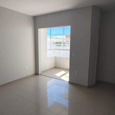 Apartamento com 59m², 2 quartos (sendo 1 suíte), no bairro Guarda do Cubatão em Palhoça