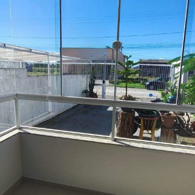 Apartamento com 59m², 2 quartos (sendo 1 suíte), no bairro Guarda do Cubatão em Palhoça
