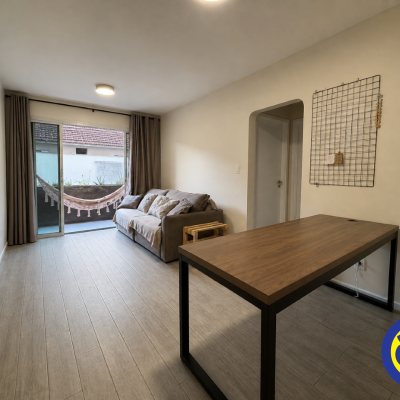 Apartamento com 57m², 1 quarto, no bairro Centro em Florianópolis