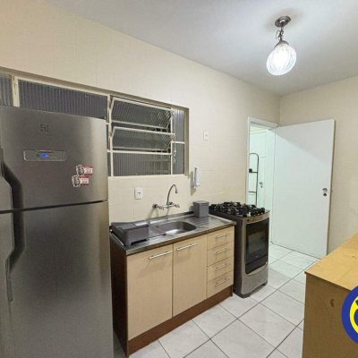 Apartamento com 57m², 1 quarto, no bairro Centro em Florianópolis