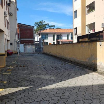 Apartamento com 52m², 2 quartos, 1 garagem, no bairro Real Parque em São José