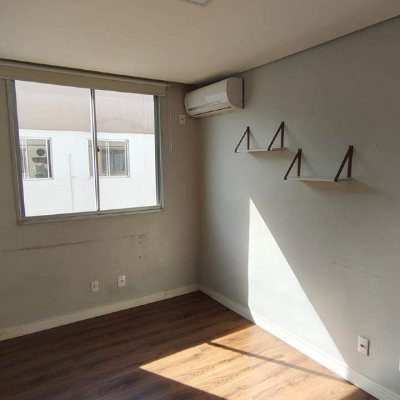 Apartamento com 52m², 2 quartos, 1 garagem, no bairro Real Parque em São José