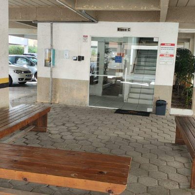 Apartamento com 52m², 2 quartos, 1 garagem, no bairro Real Parque em São José