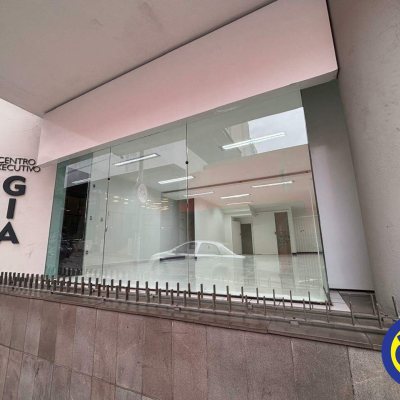 Loja com 134m², no bairro Centro em Florianópolis