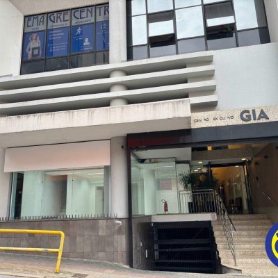 Loja com 134m², no bairro Centro em Florianópolis